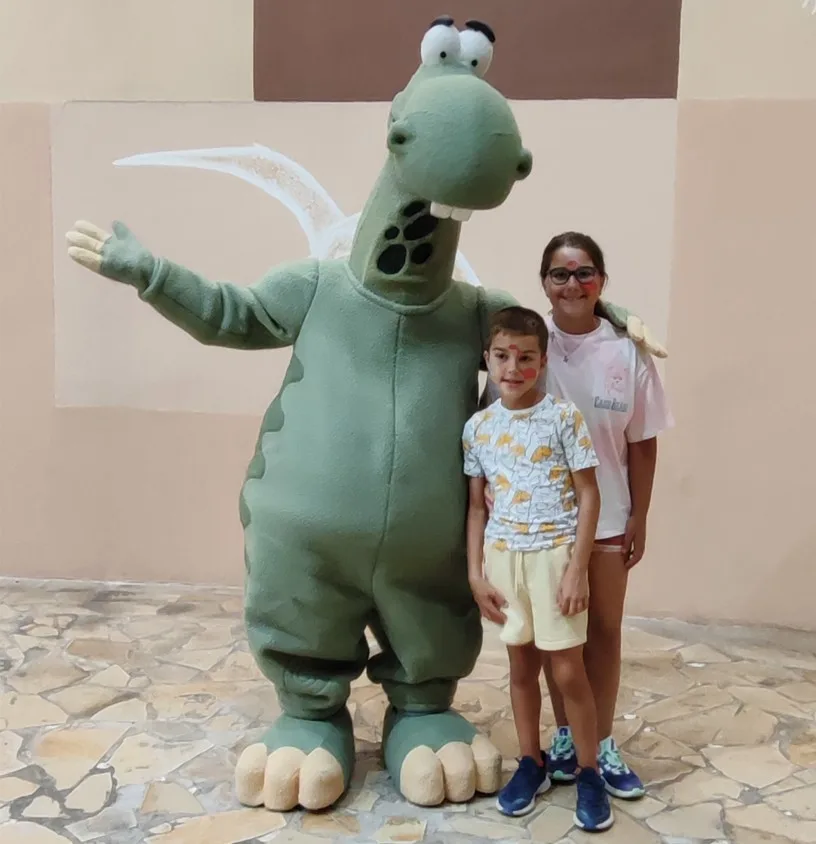 Dinoel en Dinópolis. Teruel.