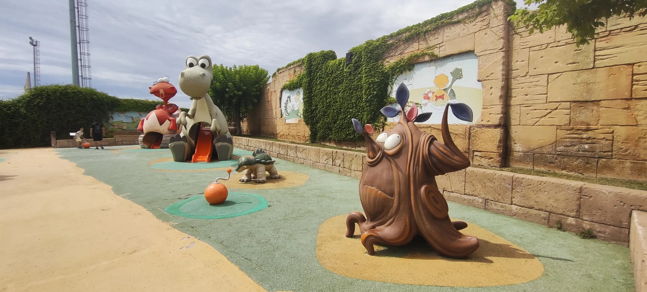 Zona de bebes en SaurioPark en Dinópolis. Teruel.