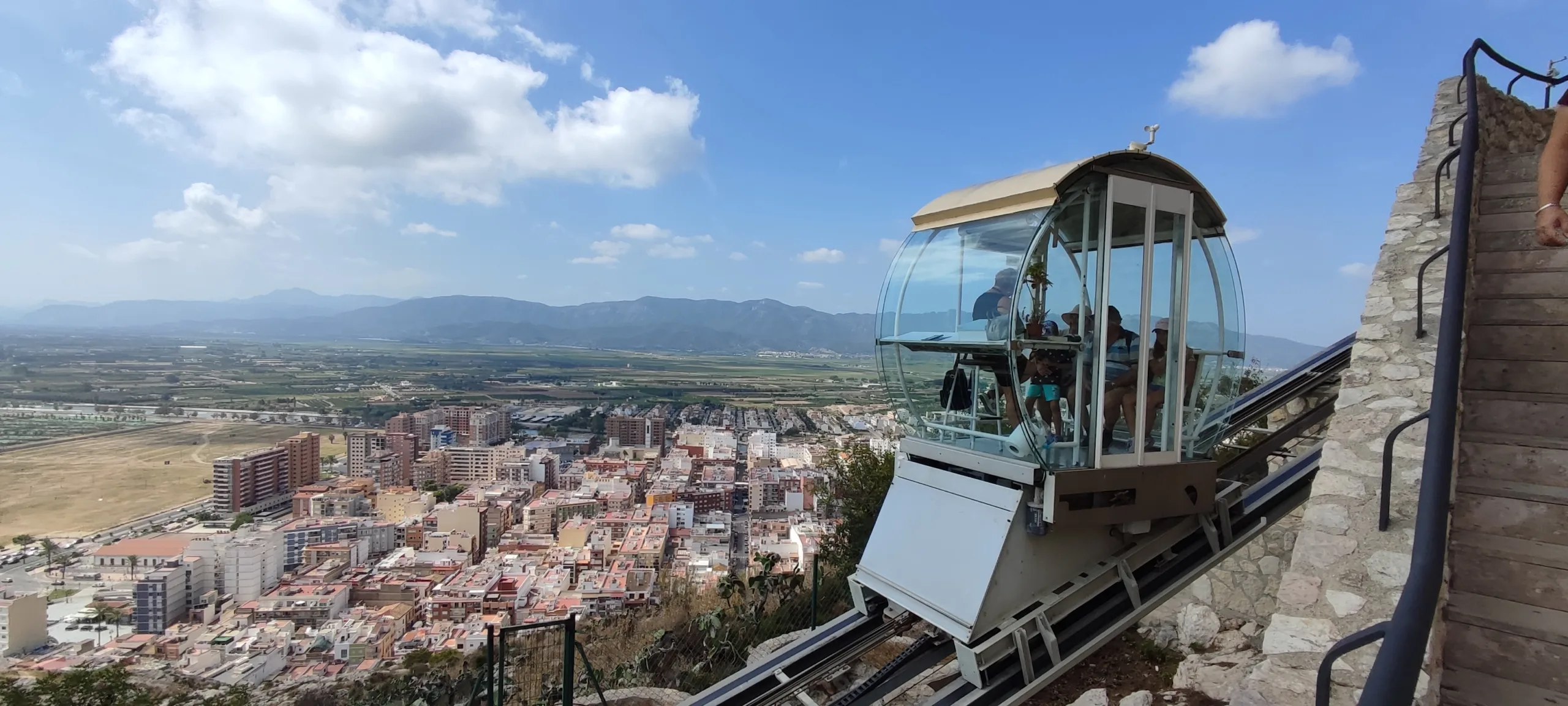 Ascensor Panorámico en Castillo de Cullera. Valencia.