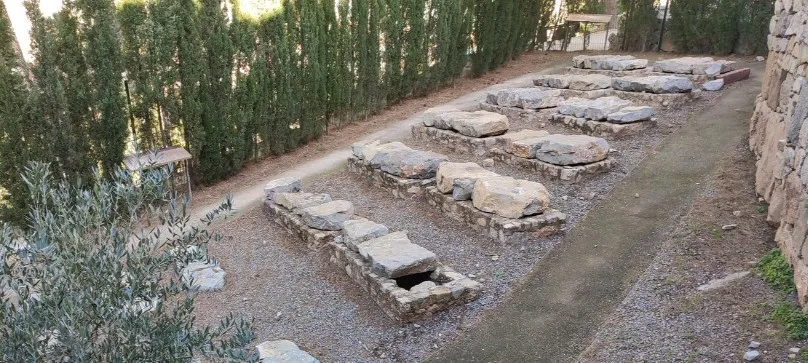 Cementerio judío en Castillo de Sagunto. Valencia.