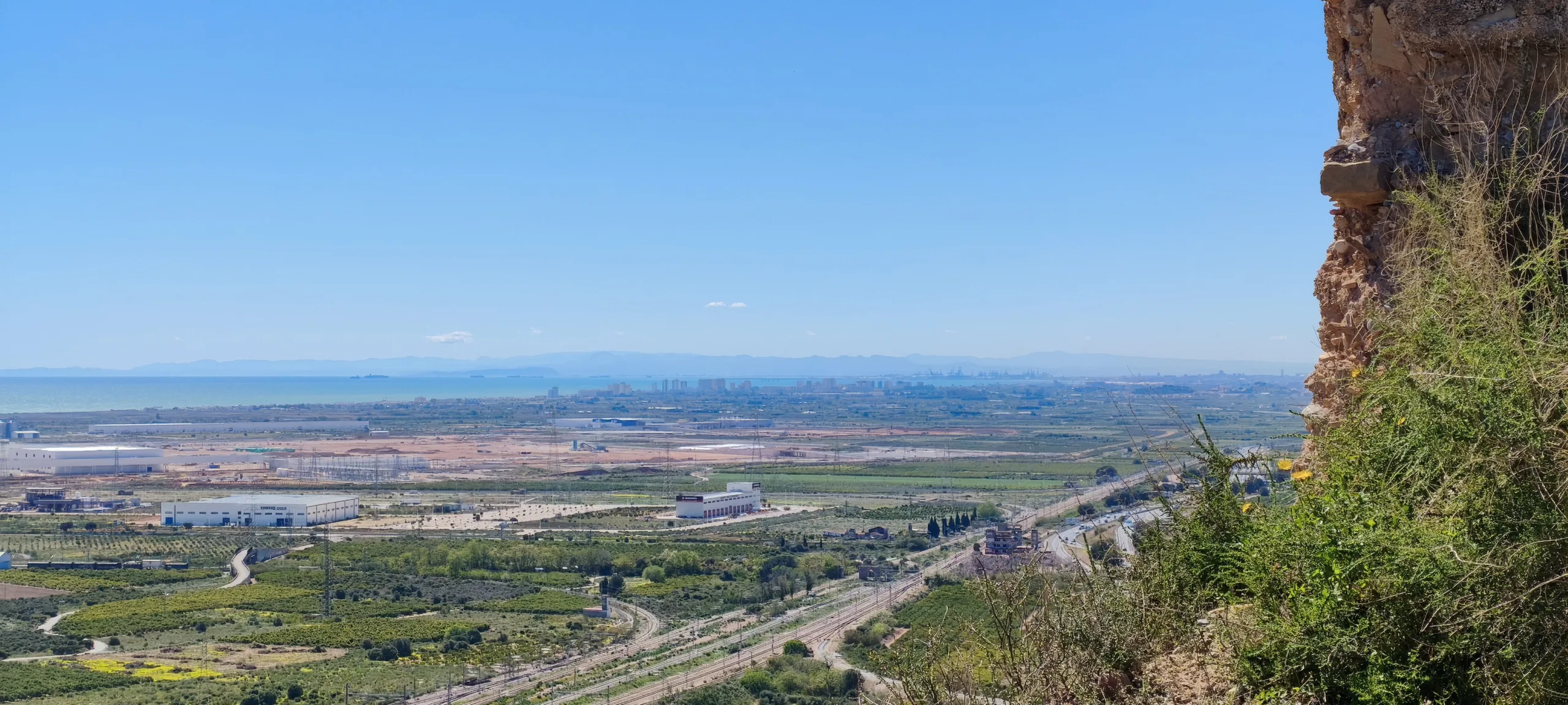 Vistas al Mar Mediterráneo desde el Castillo de Sagunto. Valencia.