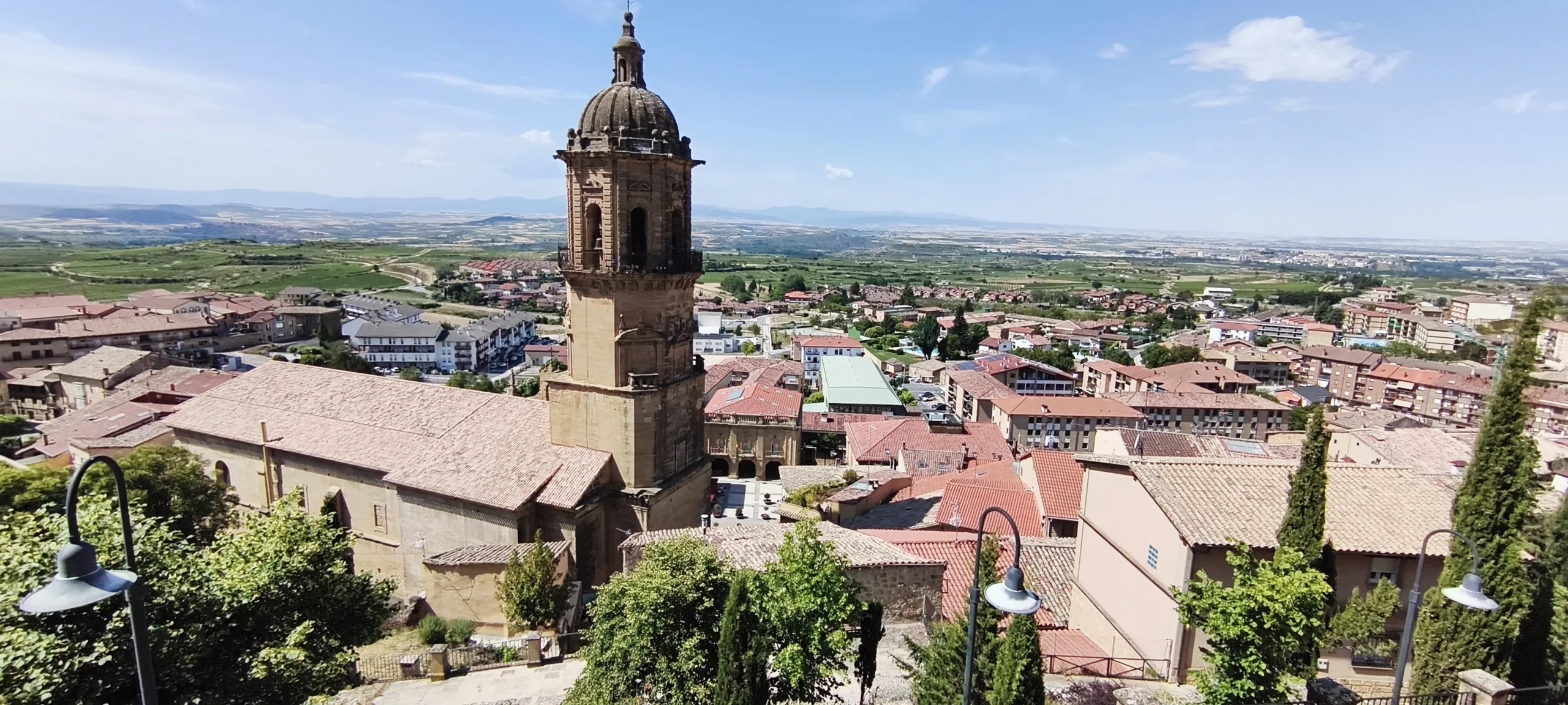 Mirador de la Ermita del Santo Cristo en la Labastida. Álava.