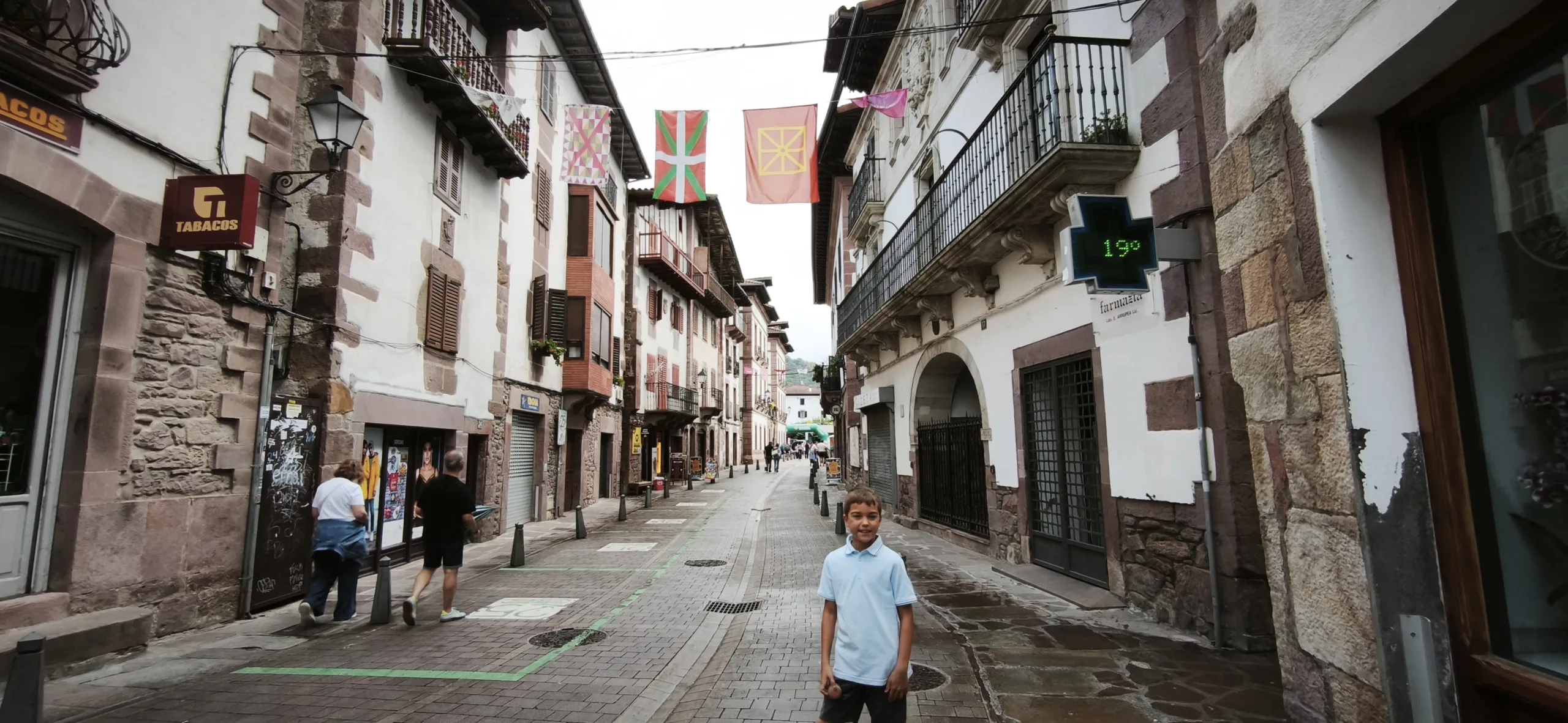 Paseando por Elizondo. Navarra.